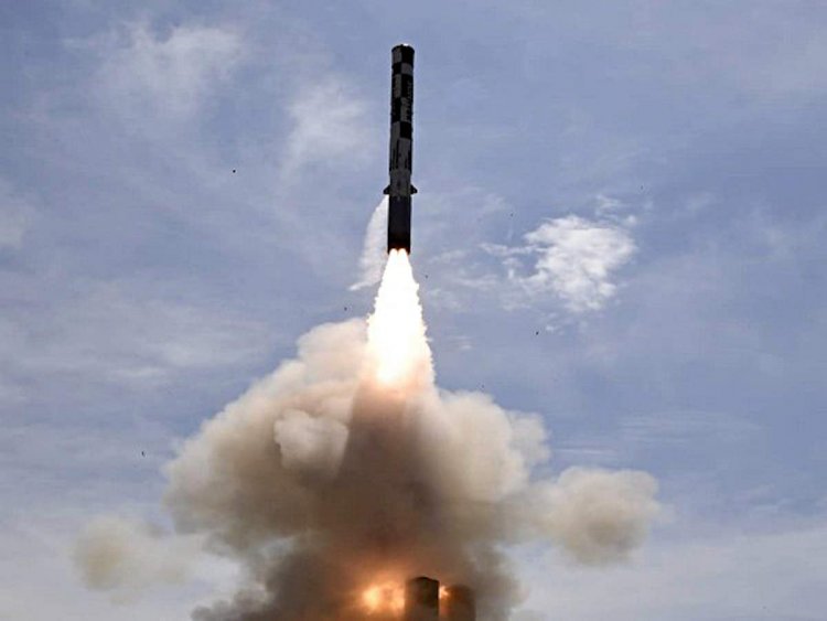 India successfully test-fires Brahmos missile