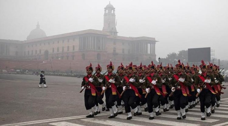 Partly cloudy sky forecast in Delhi on Republic Day