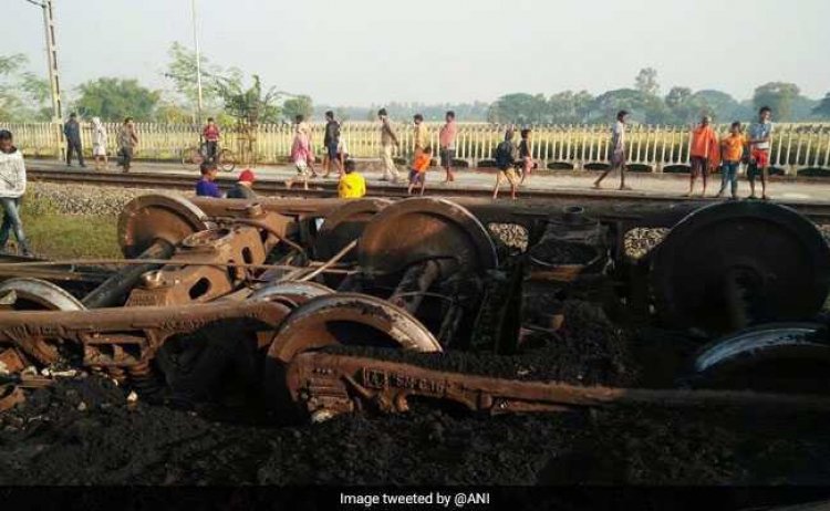 Coal-laden wagons of goods train derail in Odisha