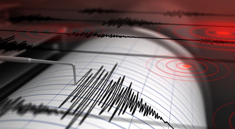 Earthquake of magnitude 5.6 hits Iran, epicenter at depth of 10km