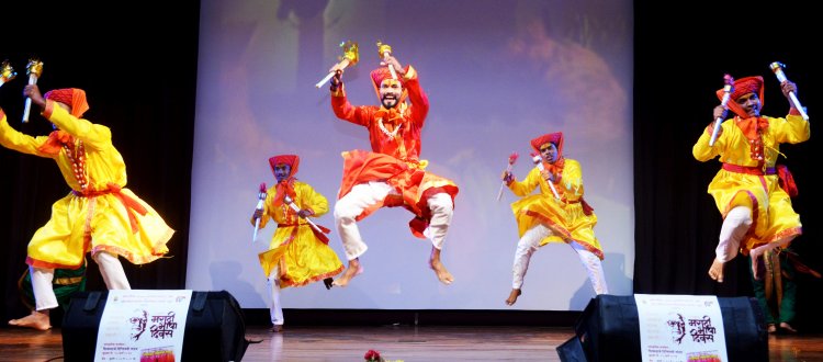 ‘Sangeet Shivswarajyagatha", an epic musical retelling of Maratha history at Chhatrapati Shivaji Maharaj Park Art Festival 2022 in Mumbai