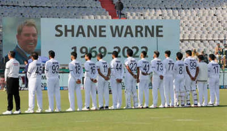 Warne: India, SL players wear black armbands, observe minute's silence