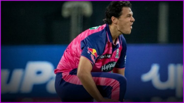 Nathan Coulter-Nile ruled out of IPL due to side strain