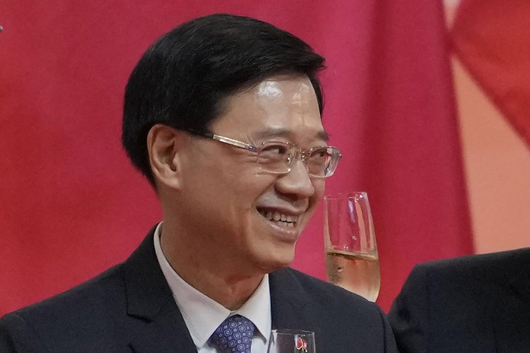 Hong Kong's No. 2 official resigns, announces leadership bid