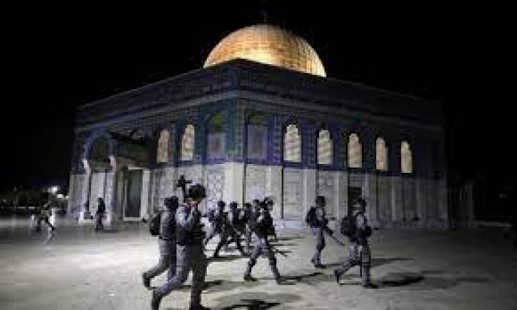 Al-Aqsa mosque clashes: US urges Israel, Palestinians to exercise restraint