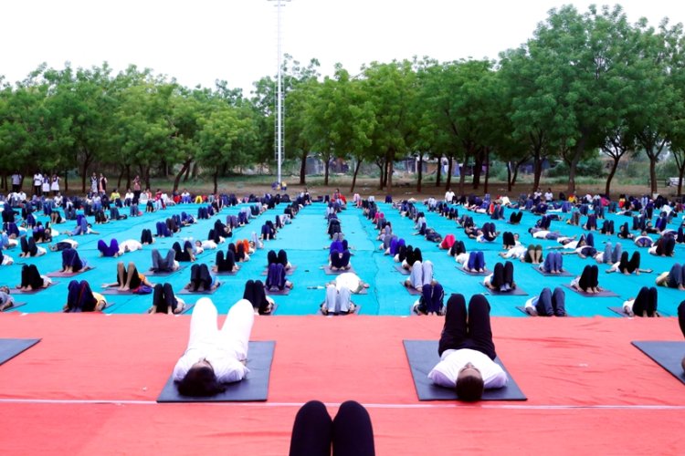 IT minister Vaishnaw takes part in countdown event for Yoga Day in Delhi