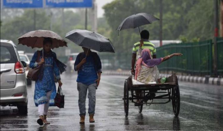 Light rain in parts of city, more to follow: IMD