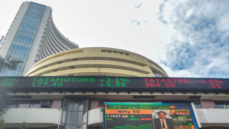 Markets halt 3-day rally; Sensex falls 359 pts