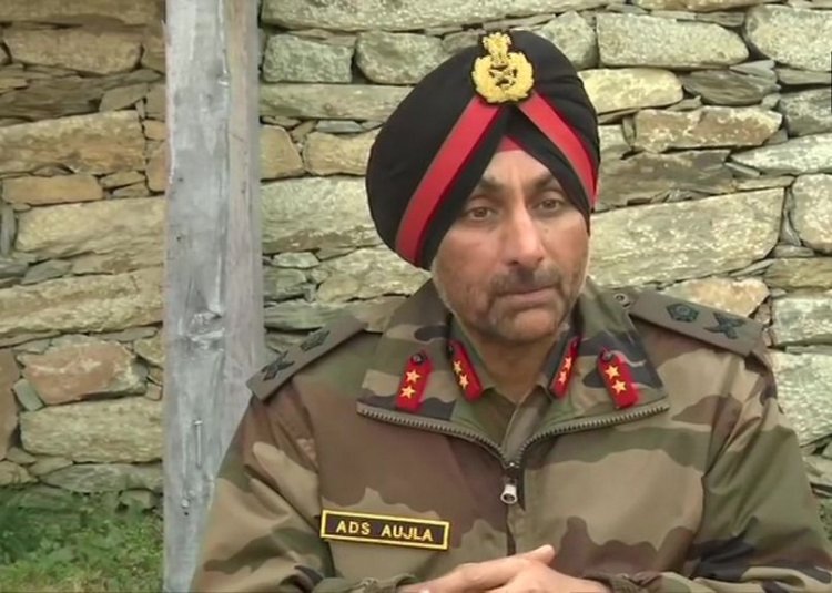 Lt Gen Aujla assumes charge as Chinar Corps Commander