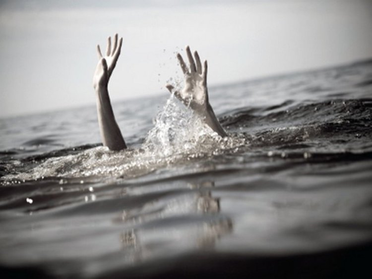 2 friends drown in Narmada backwaters in MP