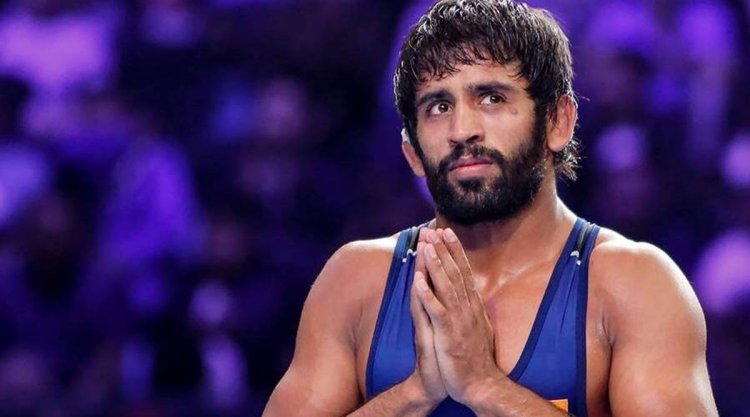 TOPS approves requests by wrestlers Bajrang Punia, Vinesh Phogat to train abroad