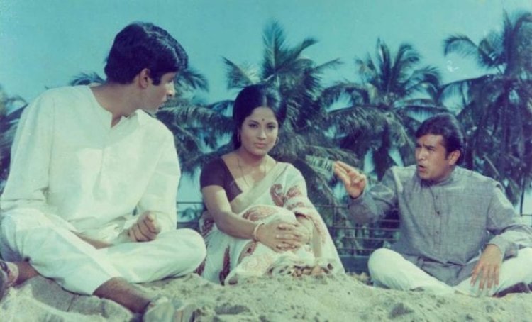 Hrishikesh Mukherjee's 'Anand' to get a remake