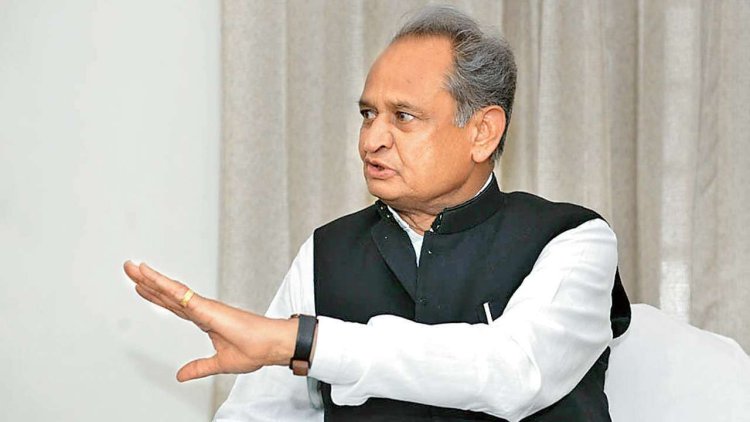 Gehlot dials Punjab CM for quick repair of Sirhind canal