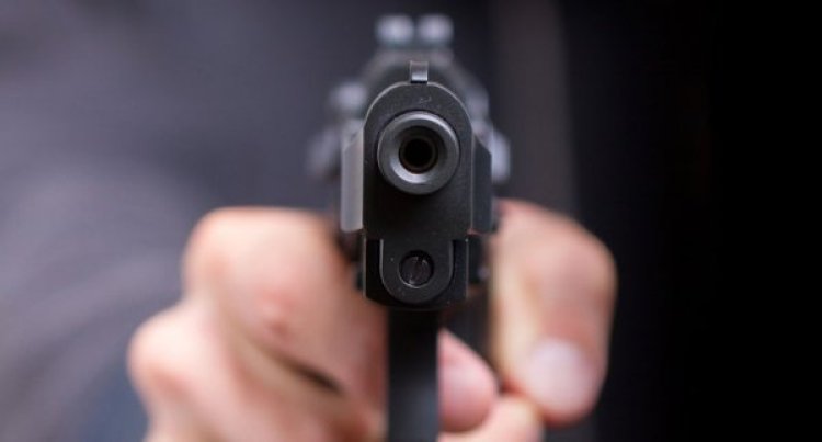 Man robbed of car at gunpoint in Gurugram