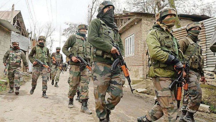 Two 'hybrid' terrorists arrested in Kashmir