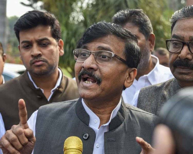 Discussions with Eknath Shinde positive: Sanjay Raut