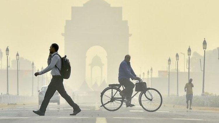Delhi bans entry of medium, heavy vehicles from Nov-Feb to curb pollution