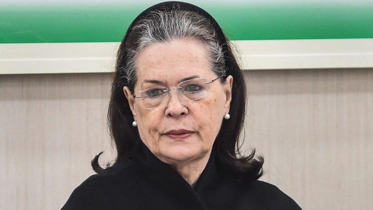 Cong to ally with like-minded parties to defend Constitution: Sonia Gandhi