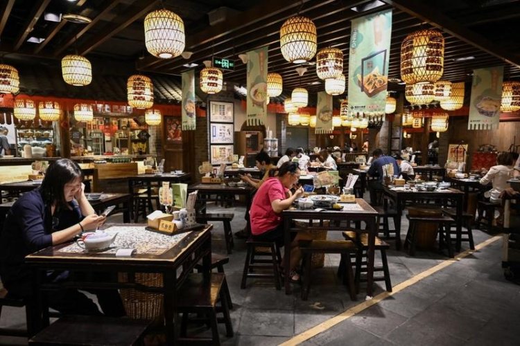 Shanghai resumes dine-in services at restaurants as Covid-19 wanes