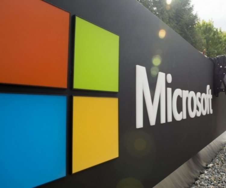 Microsoft catches spyware group targeting customers using Windows bugs
