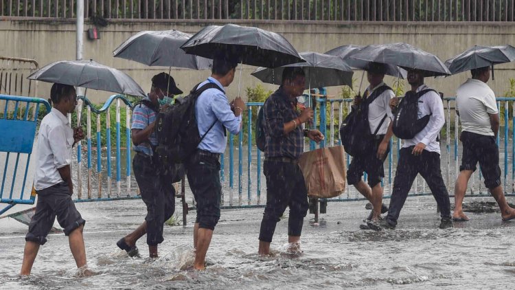 Odisha, Bengal brace for heavy rain as depression looms over Bay of Bengal
