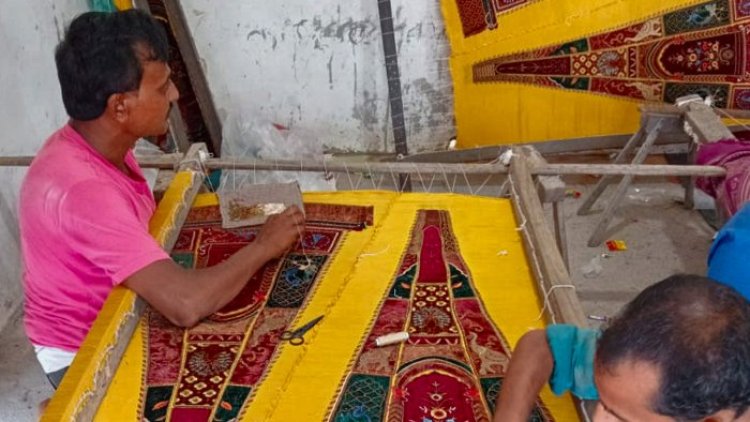 Zari zardozi artisans weave a tale of hope and strength