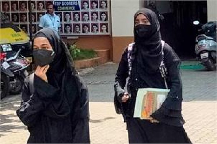 SC delivers split verdict in Karnataka hijab ban matter, matter referred to CJI