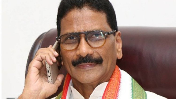 Jolt to Telangana Congress as senior leader Shashidhar Reddy quits
