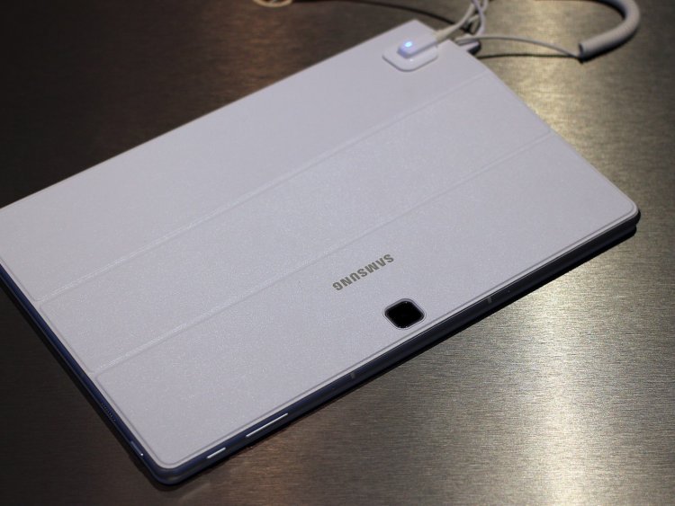 Samsung Galaxy Tab S8 FE may feature LCD panel, stylus pen powered by Wacom