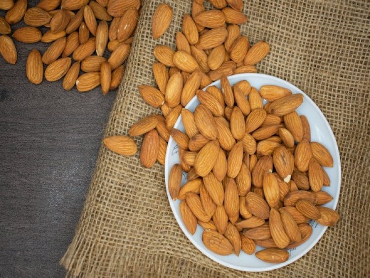 Almonds can help cut calories, finds study