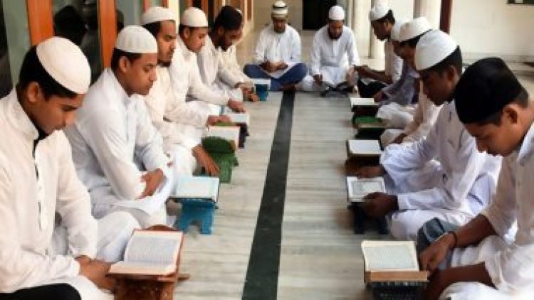 UP madrassa board to discuss changing weekly offs to Sundays from Fridays