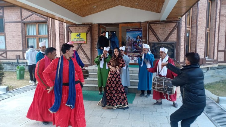 'Chillai Kalan' festival organized at Pahalgam in South Kashmir