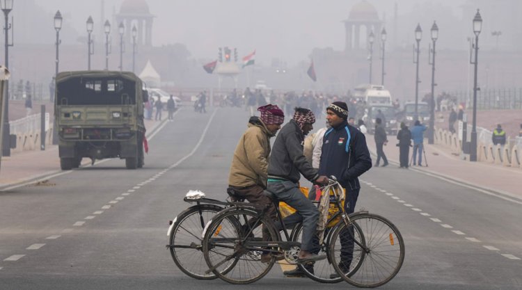 Delhi to ring in New Year in chilly weather as IMD predicts cold wave