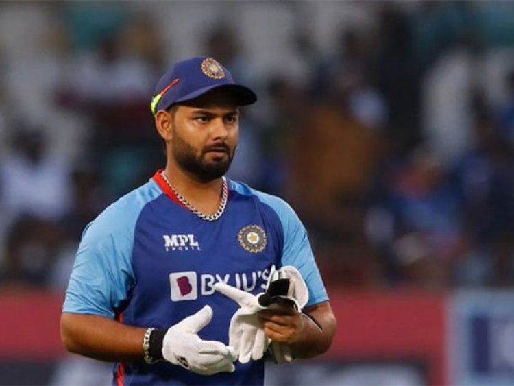 Rishabh Pant's knee surgery successful, cricketer recovering fast