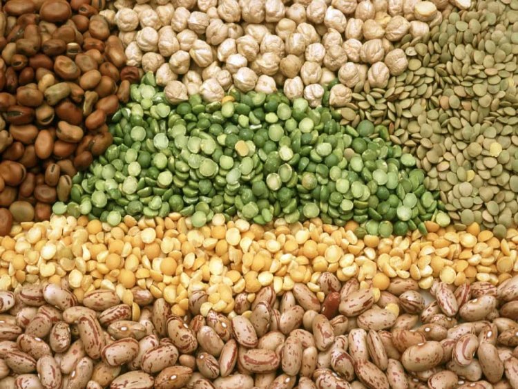 As flour prices start to ease, pulses start becoming costlier in Pakistan