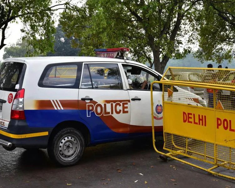 Kanjhawala case: Delhi Police suspends 11 cops on duty in PCRs, at pickets