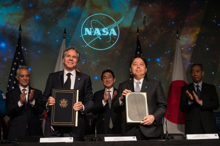 US, Japan sign pact at Nasa Headquarters for deep space exploration