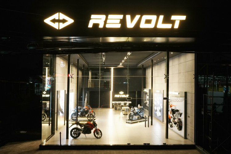 RattanIndia Enterprises acquires 100% shareholding in EV maker Revolt Motor