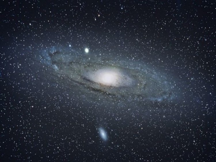 Study sheds light on world in grains of interstellar dust