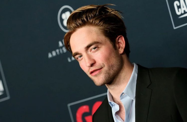 It's extraordinarily addictive: Robert Pattinson speaks out about "insidious" male body standards