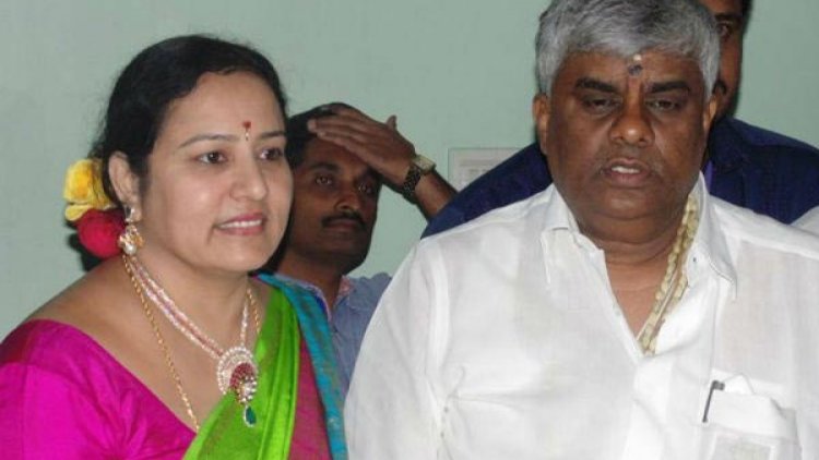 Deve Gowda's daughter-in-law eyes Hassan seat, stirs tensions in JD(S)