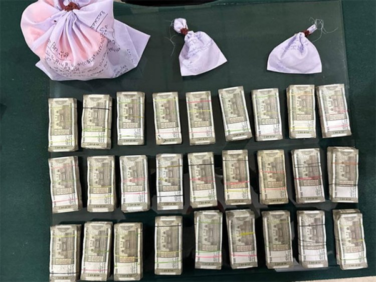 One held with Rs 27 lakh drug money, 1 kg heroin in Punjab's Tarn Taran