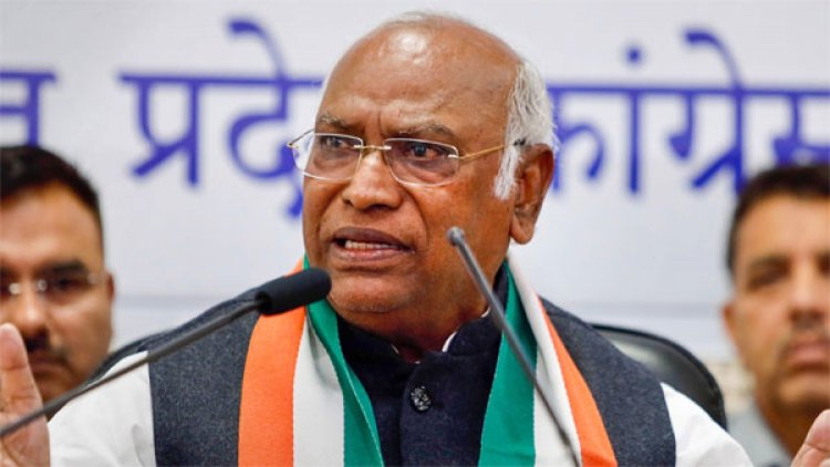 Wouldn't be scared by such actions, says Kharge on Police notice to Rahul