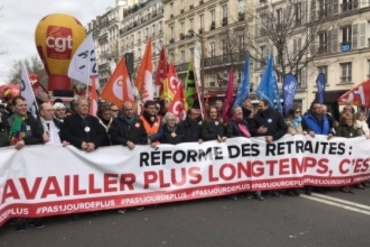 Over 1 mn people join nationwide protests against pension reform in France