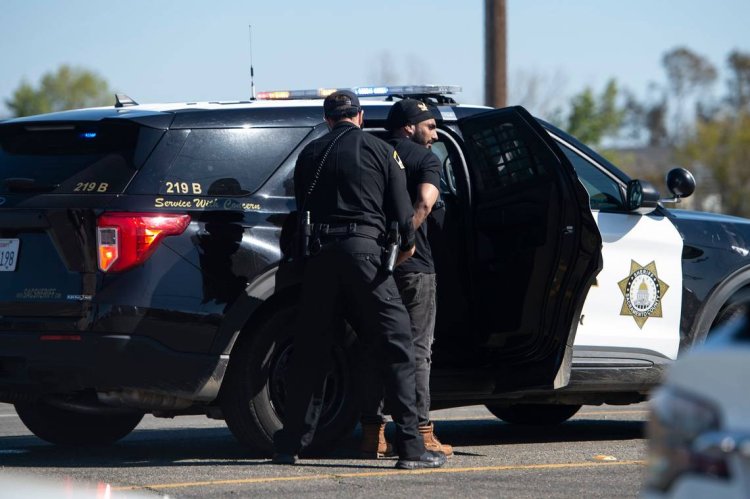 2 shot at Gurudwara in Sacramento, sheriff's office searching for suspect