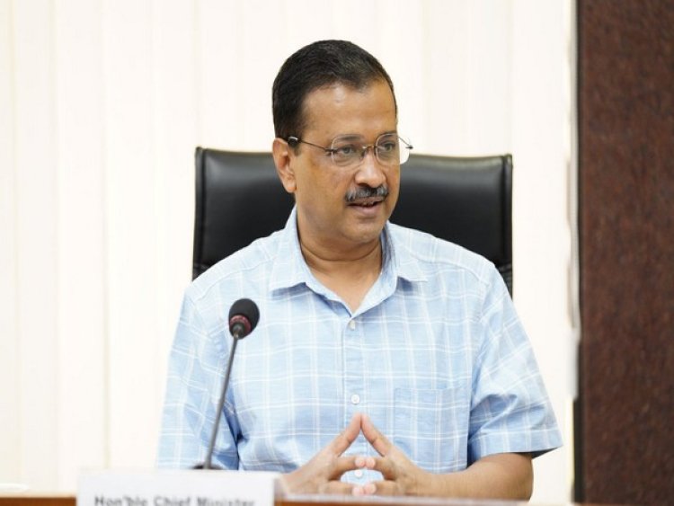 Doesn't country have right to know PM's academic qualification: Kejriwal
