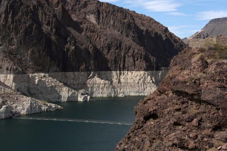 2nd-largest reservoir in US sees higher water level since historic low