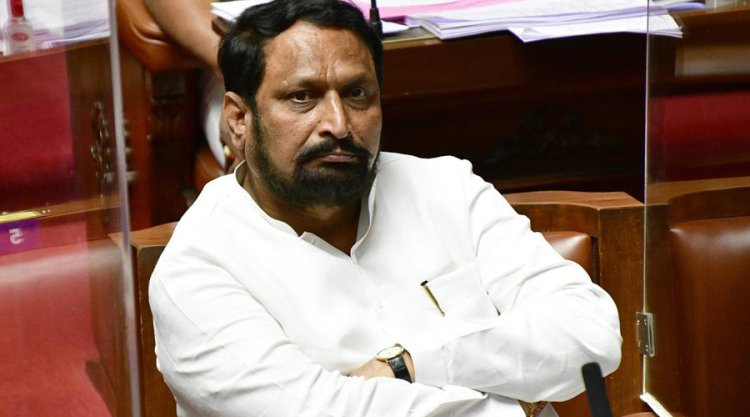 Denied ticket, former Dy CM Laxman Savadi announces decision to quit BJP