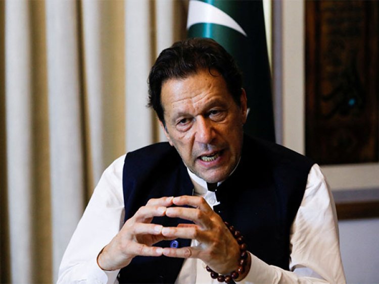 Imran Khan apologises again for threatening Pakistani female judge