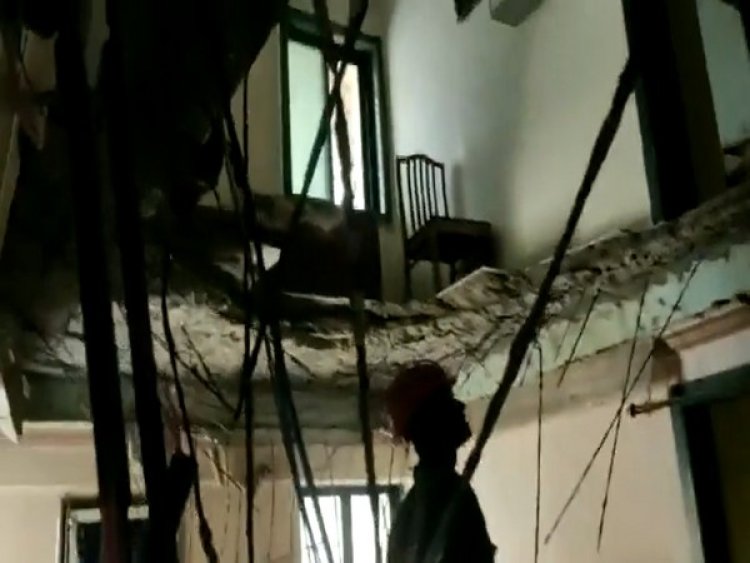 Maharashtra: 5 injured after slab of building falls on them in Thane